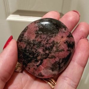 Beautiful Rhodonite Gallet/Palmstone
